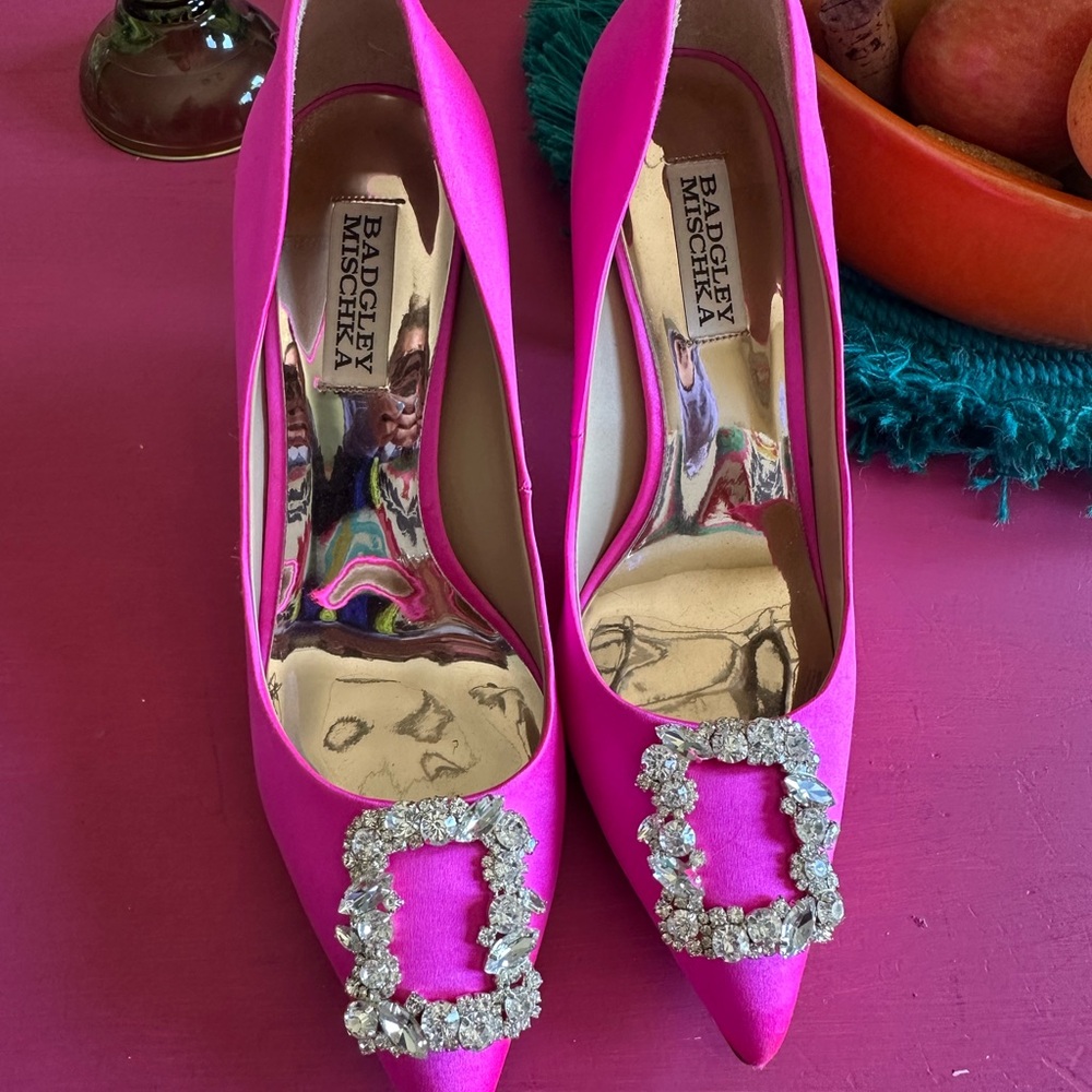 Badgley Mischka Pink heels size 8